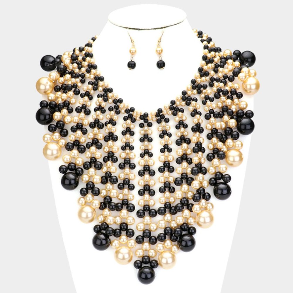 • Pearl Bubble Collar Statement Necklace